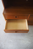 チークウッド シェルフ/キャビネット<br>ヴィンテージ<br>cerote antiques - ヴィンテージ SHARK ATTACK