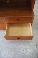 チークウッド シェルフ/キャビネット<br>ヴィンテージ<br>cerote antiques - ヴィンテージ SHARK ATTACK