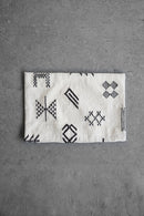 モロッコクッション/ベニワレン　57×37<br>大和店 - ヴィンテージ SHARK ATTACK