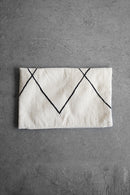 モロッコクッション/ベニワレン　57×37<br>大和店 - ヴィンテージ SHARK ATTACK