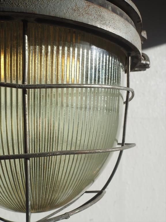 Vintage Industrial Pendant Lamp/Deck Lamp Osaka Store