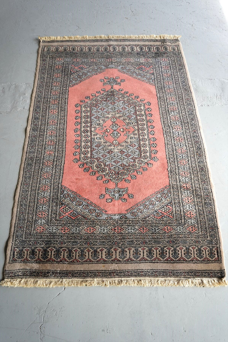 Tribal rug 1520×725<br> vintage osaka store