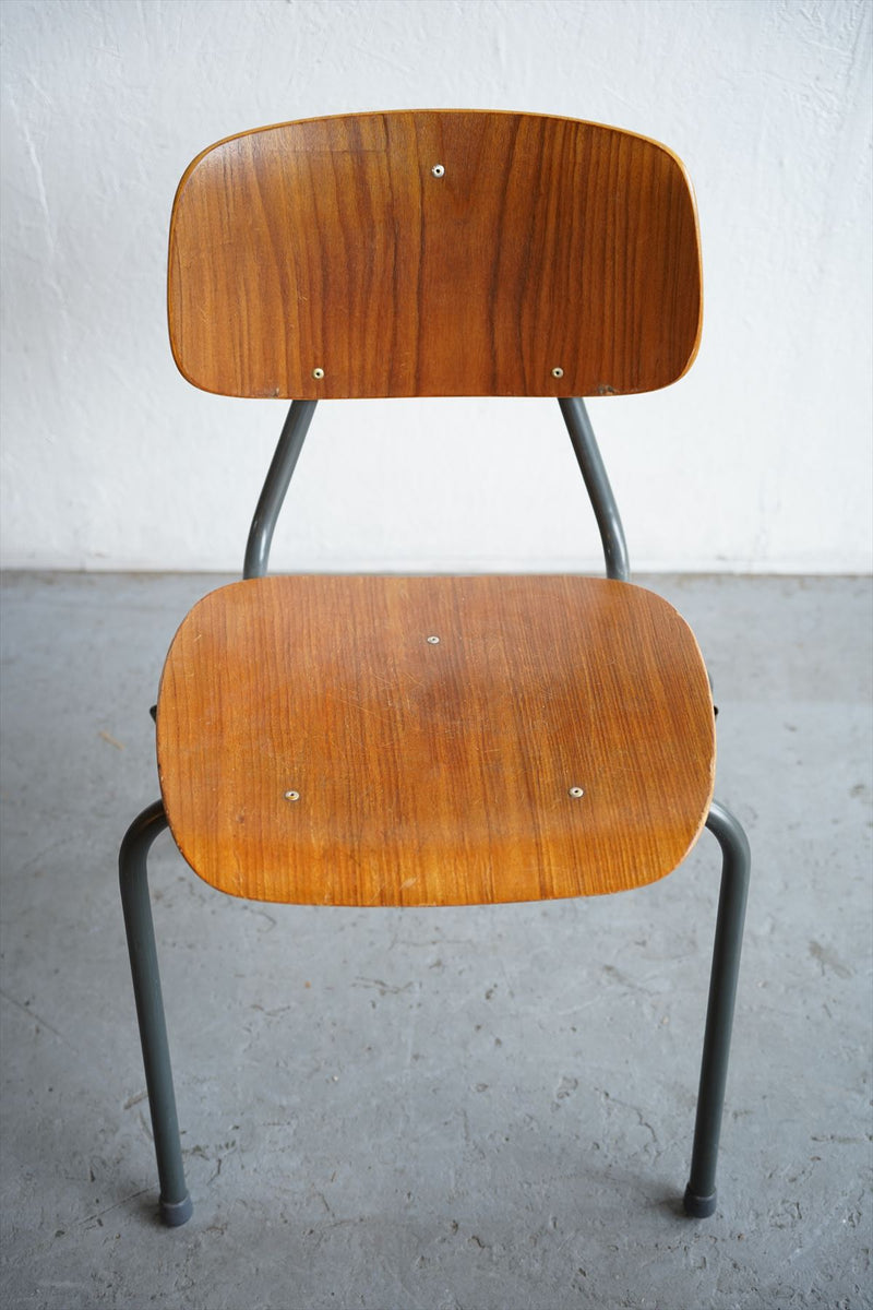 vintage<br> Car Katwijk plywood x iron stacking chair<br> Osaka store