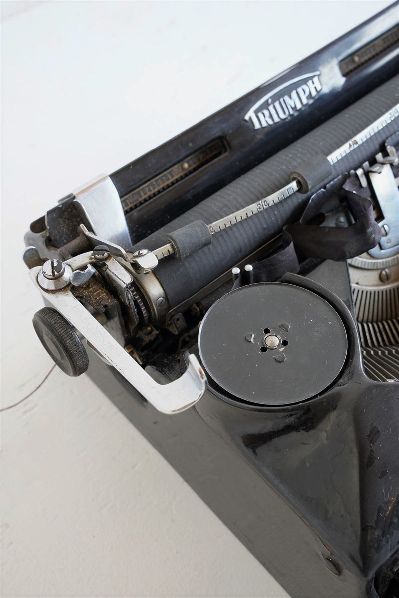 Triumph社製タイプライター<br>ヴィンテージ<br>大阪店