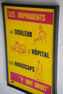 France ウォールポスター<br>ヴィンテージ <br> 大阪店・大和店 - ヴィンテージ SHARK ATTACK