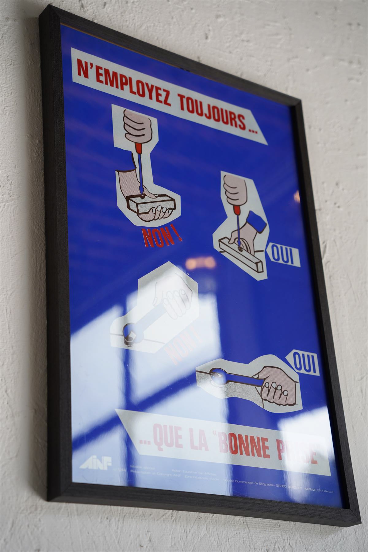 France ウォールポスター<br>ヴィンテージ <br> 大阪店・大和店 - ヴィンテージ SHARK ATTACK