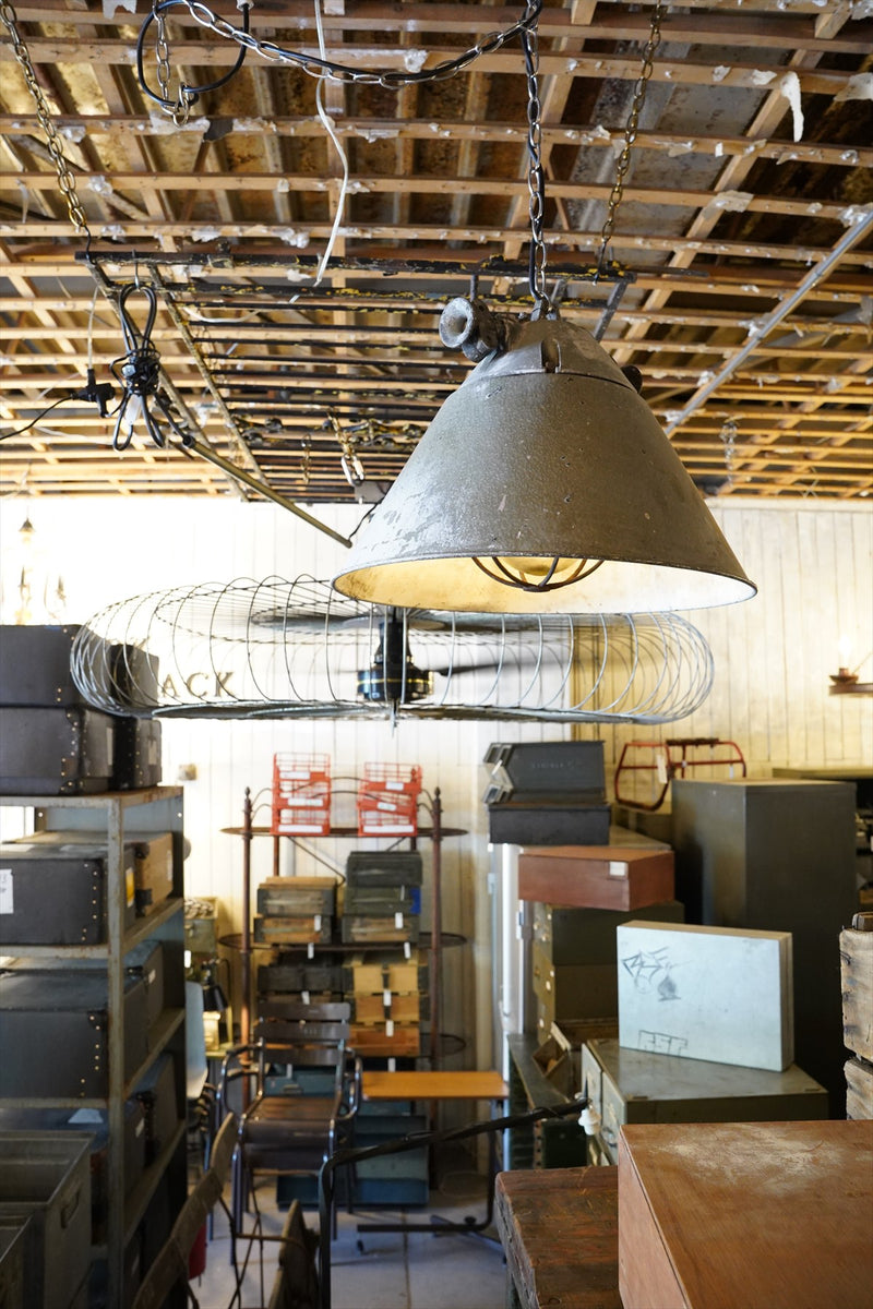 Vintage Industrial Pendant Lamp Osaka Store
