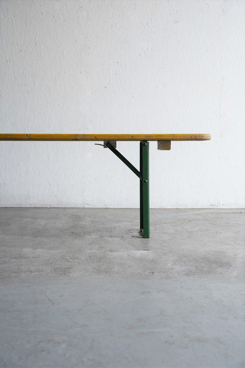 Vintage folding bench Osaka store