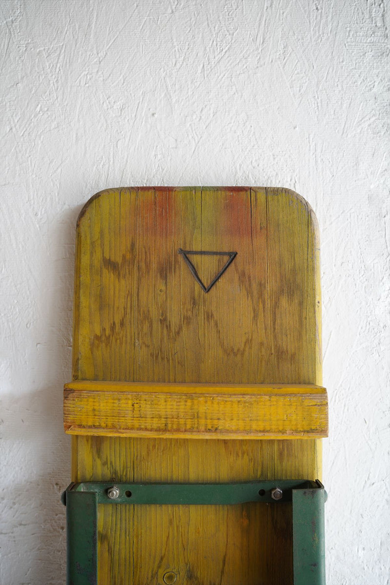 Vintage folding bench Osaka store