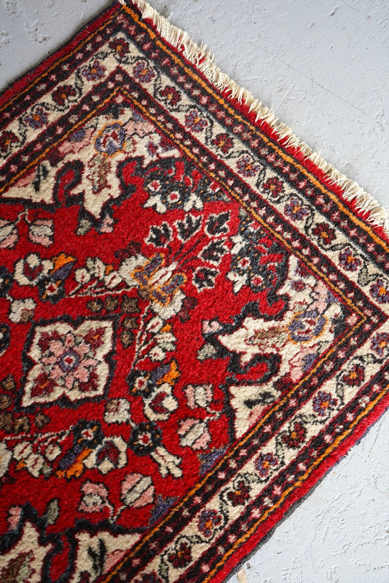 (Checking availability) Tribal rug 740×680<br> vintage osaka store