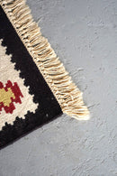 キリムラグ 52×52 (cm) <br>ヴィンテージ<br>大阪店 - ヴィンテージ SHARK ATTACK