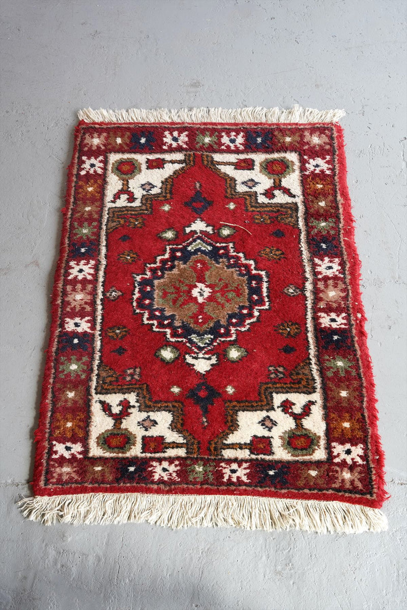 Tribal rug 1200×650 <br>vintage yamato store