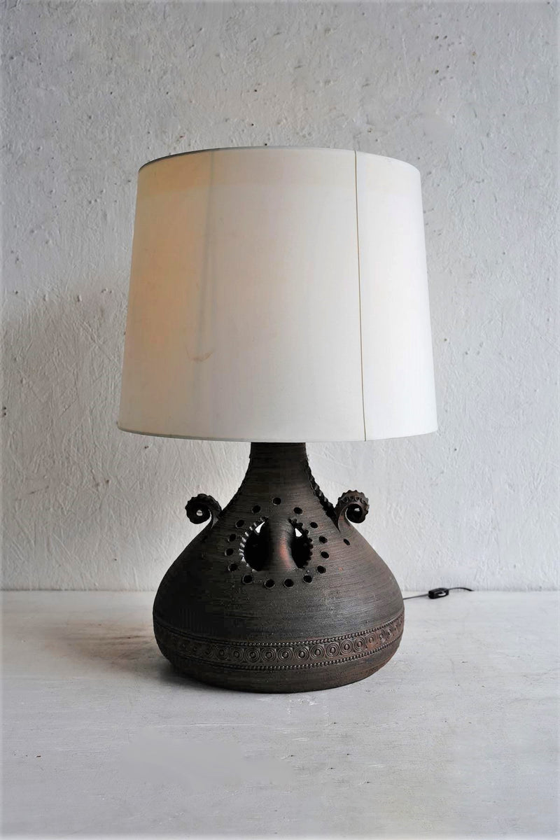 Vintage ceramic table lamp Osaka store