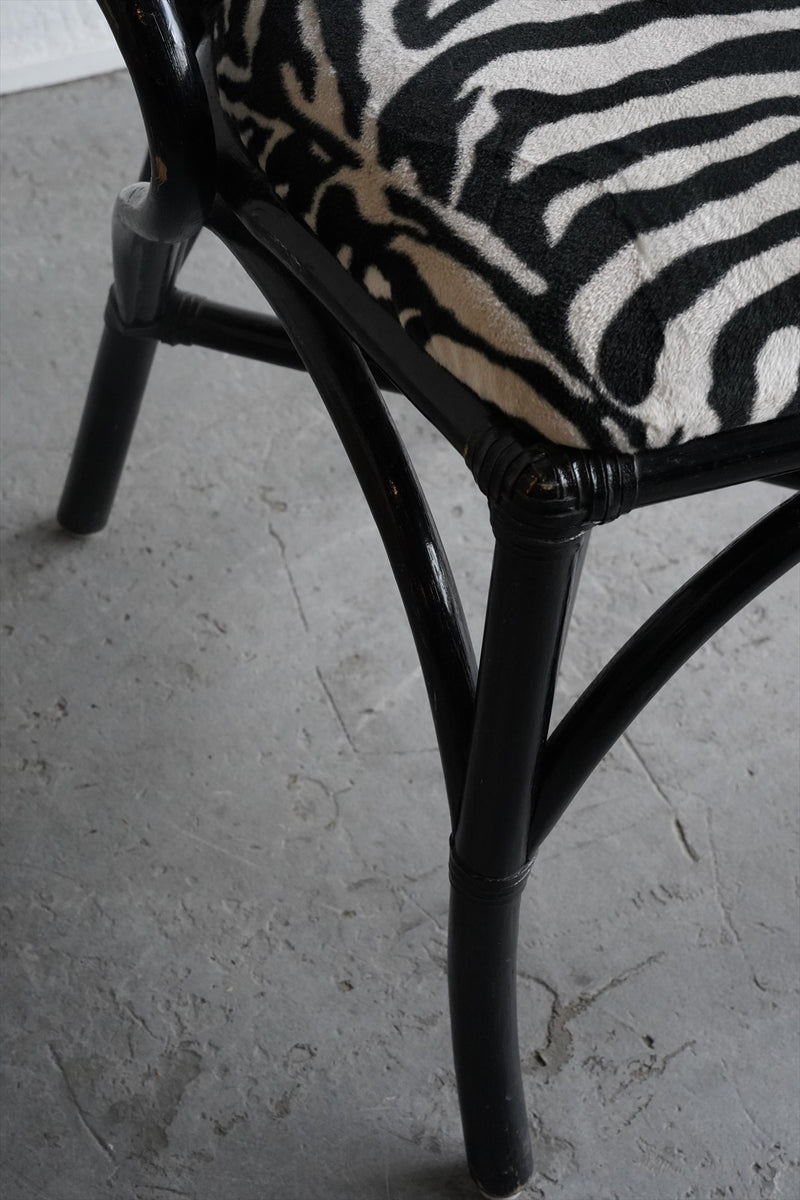 Zebra pattern fabric x bentwood dining chair vintage Osaka store<br>