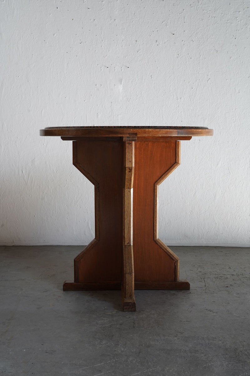 Stone-top round cafe table<br> vintage<br> Osaka store