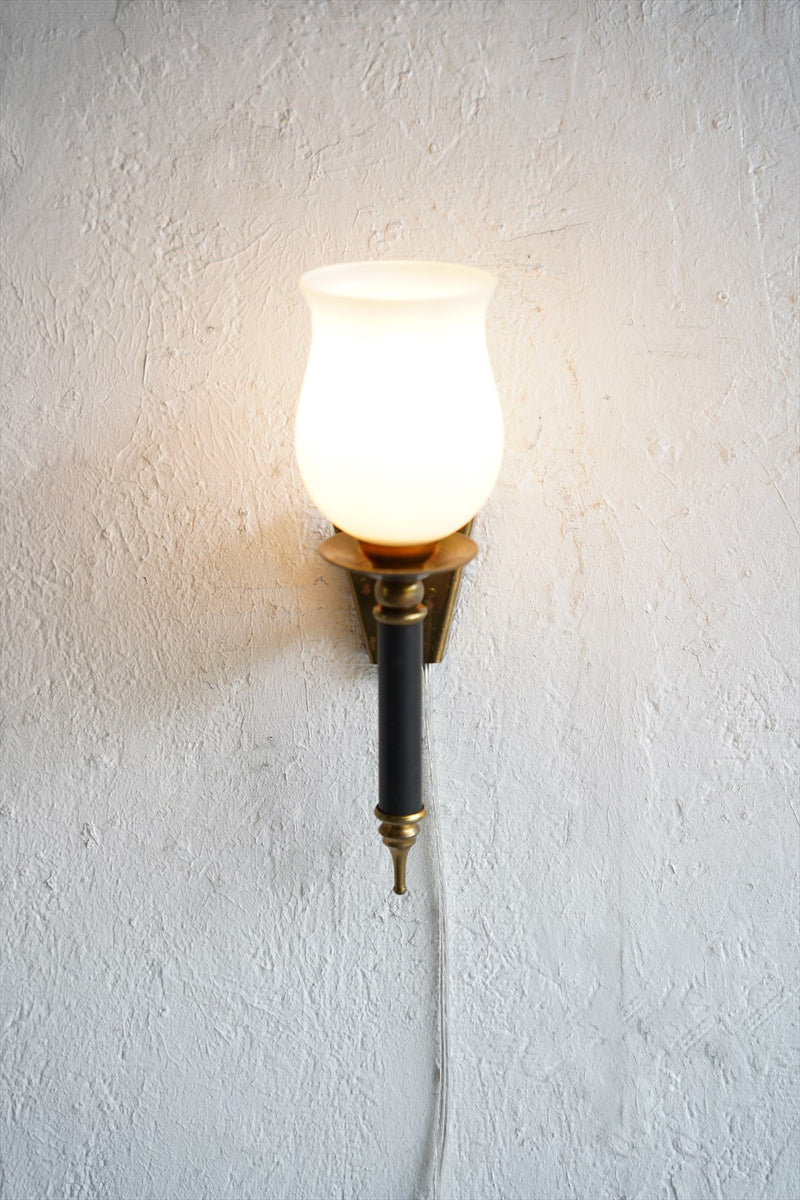 Vintage 1 light bracket lamp Osaka store