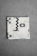 モロッコクッション/ベニワレン　40×40<br>大和店 - ヴィンテージ SHARK ATTACK