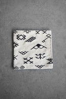 モロッコクッション/ベニワレン　40×40<br>大和店 - ヴィンテージ SHARK ATTACK