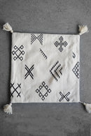 モロッコクッション/ベニワレン　 67×67<br>大和店 - ヴィンテージ SHARK ATTACK