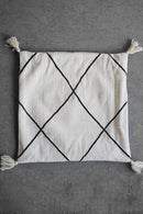 モロッコクッション/ベニワレン　 67×67<br>大和店 - ヴィンテージ SHARK ATTACK