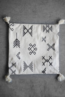 モロッコクッション/ベニワレン　 67×67<br>大和店 - ヴィンテージ SHARK ATTACK