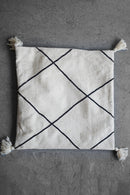 モロッコクッション/ベニワレン　 67×67<br>大和店 - ヴィンテージ SHARK ATTACK