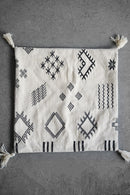 モロッコクッション/ベニワレン　 67×67<br>大和店 - ヴィンテージ SHARK ATTACK