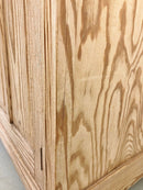 ヴィンテージ<br>無垢パインウッド キャビネット<br>大和店 - ヴィンテージ SHARK ATTACK