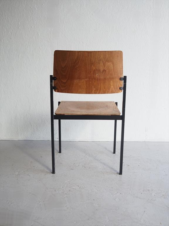 Vintage Thonet plywood stacking chair Osaka store