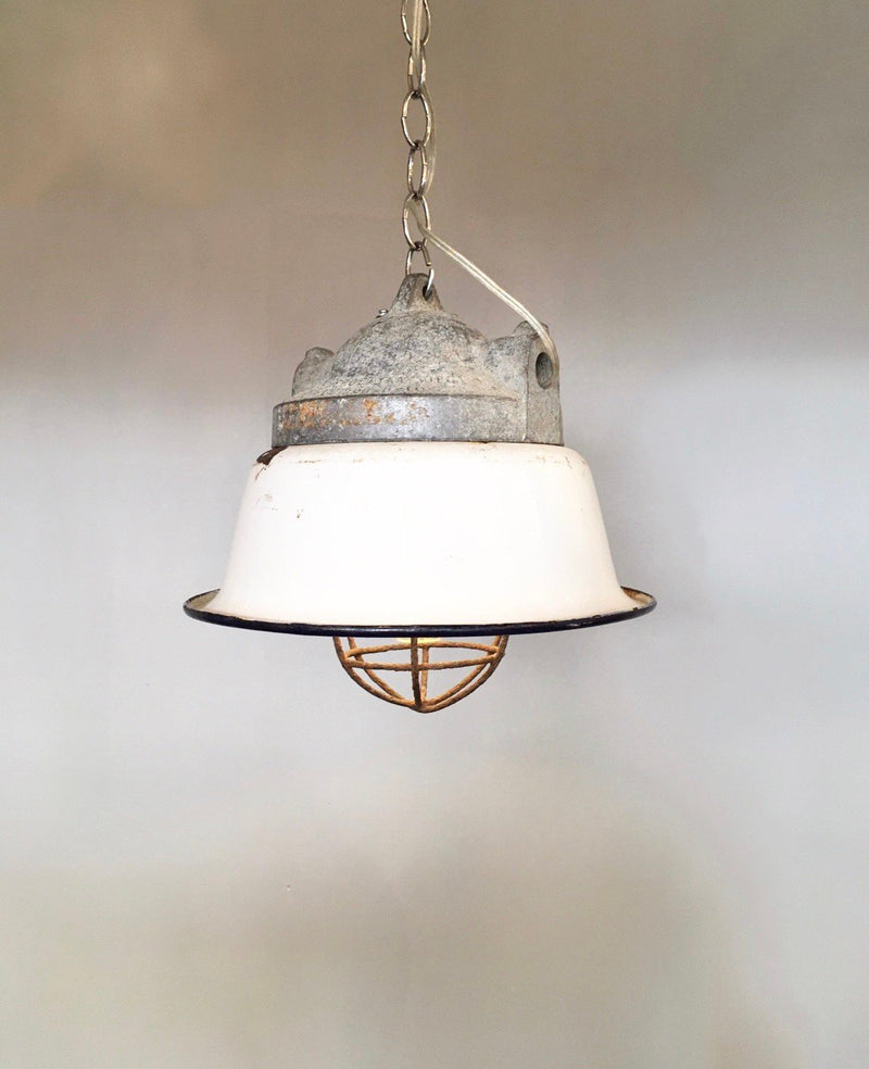 Vintage Industrial Pendant Lamp/Deck Lamp Sendagaya Store