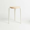 TIPTOE<br>LOU stool – SOLID BEECH <br>CLOUDY WHITE - ヴィンテージ SHARK ATTACK