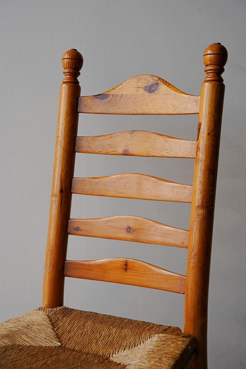 Pinewood x Rattan Ladder Back Chair Vintage Yamato Store<br> 4 legs HOLD ~ until 11/4