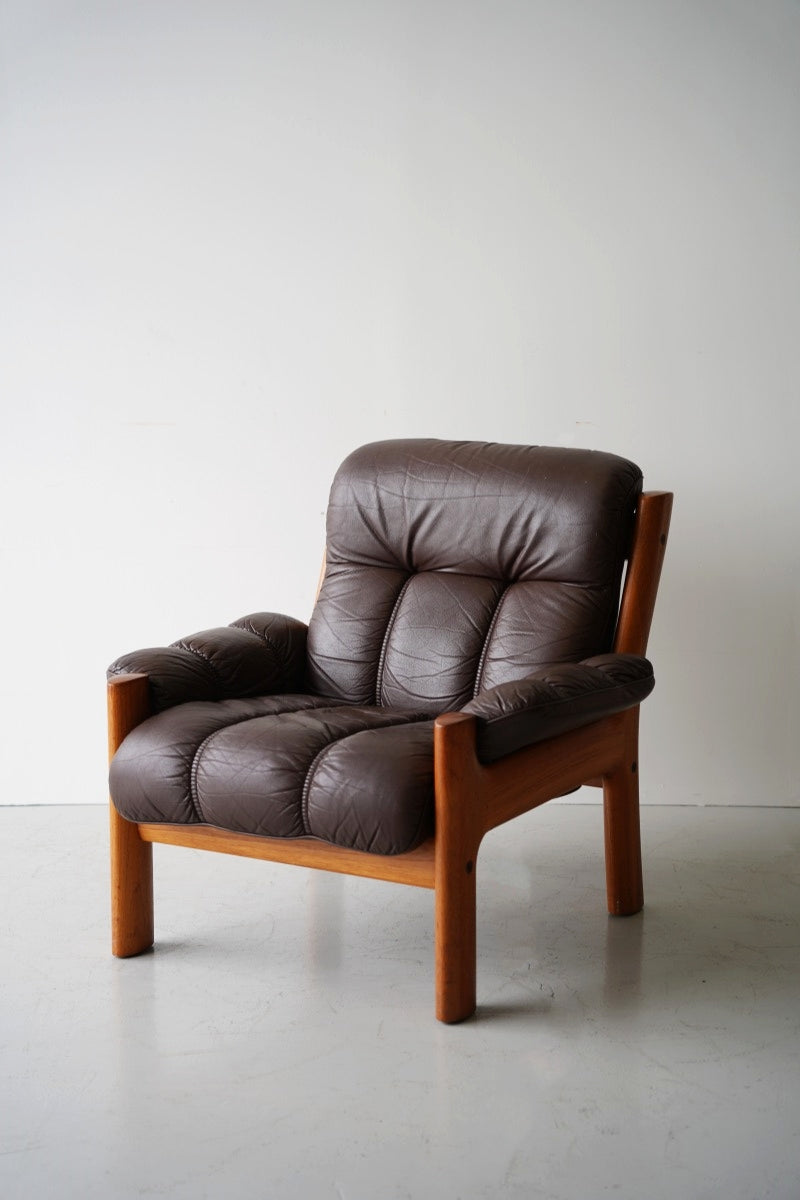 1P leather sofa vintage Yamato store