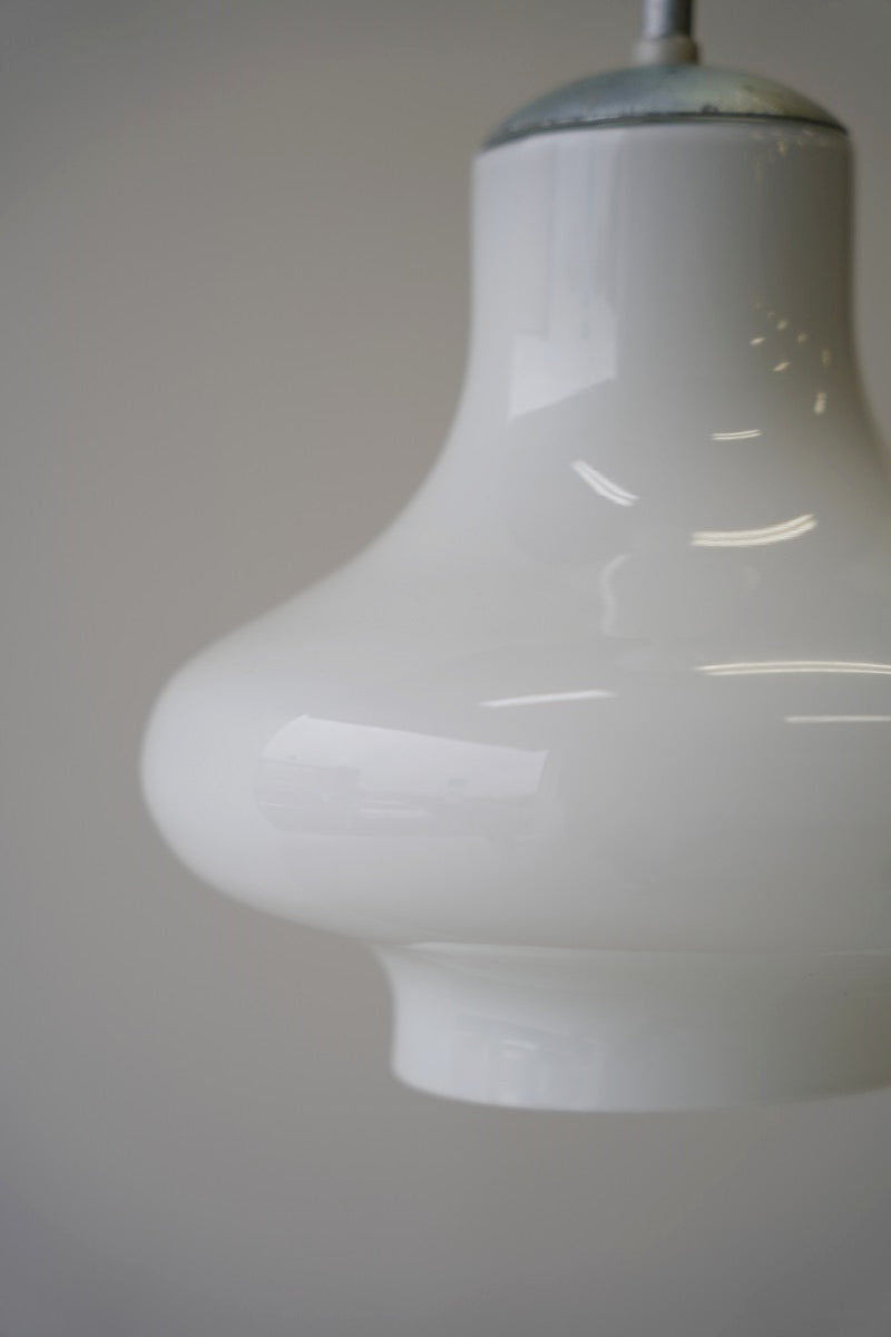 Milk glass pendant lamp (A)<br> vintage<br> Sendagaya store<br>
