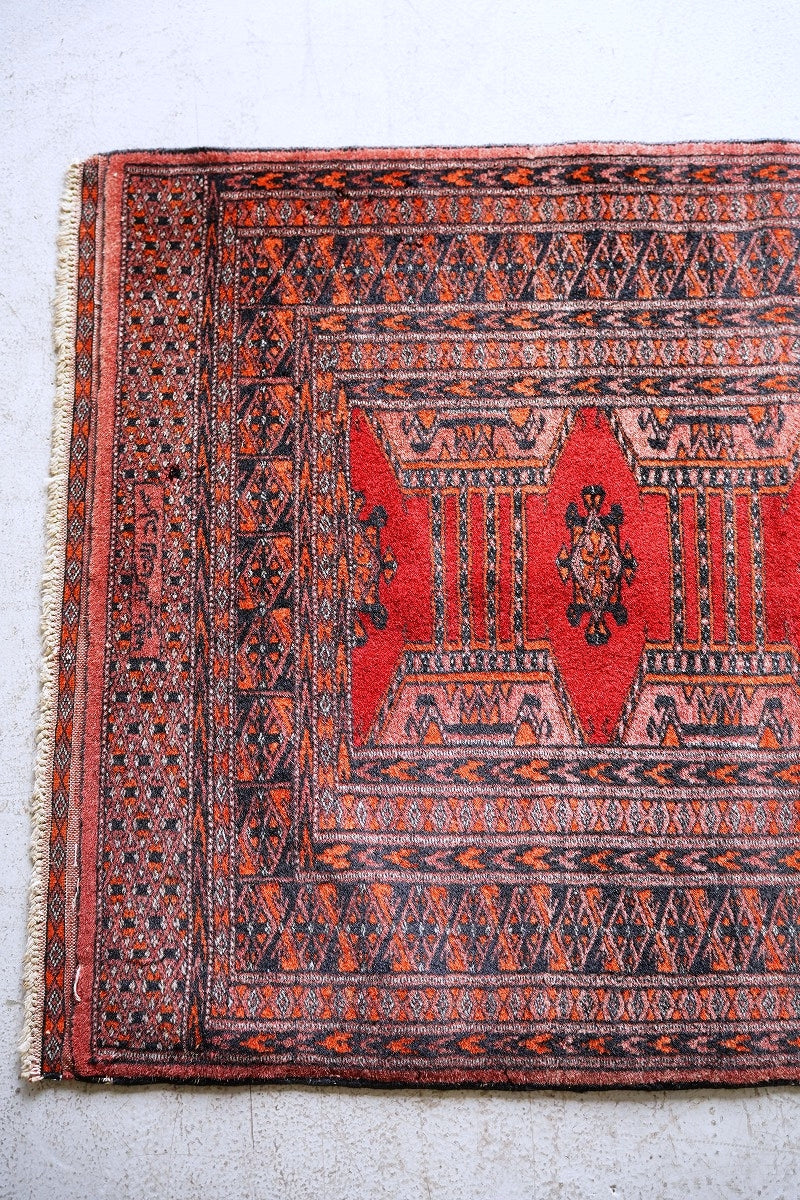 Tribal rug 1210×760<br> vintage yamato store