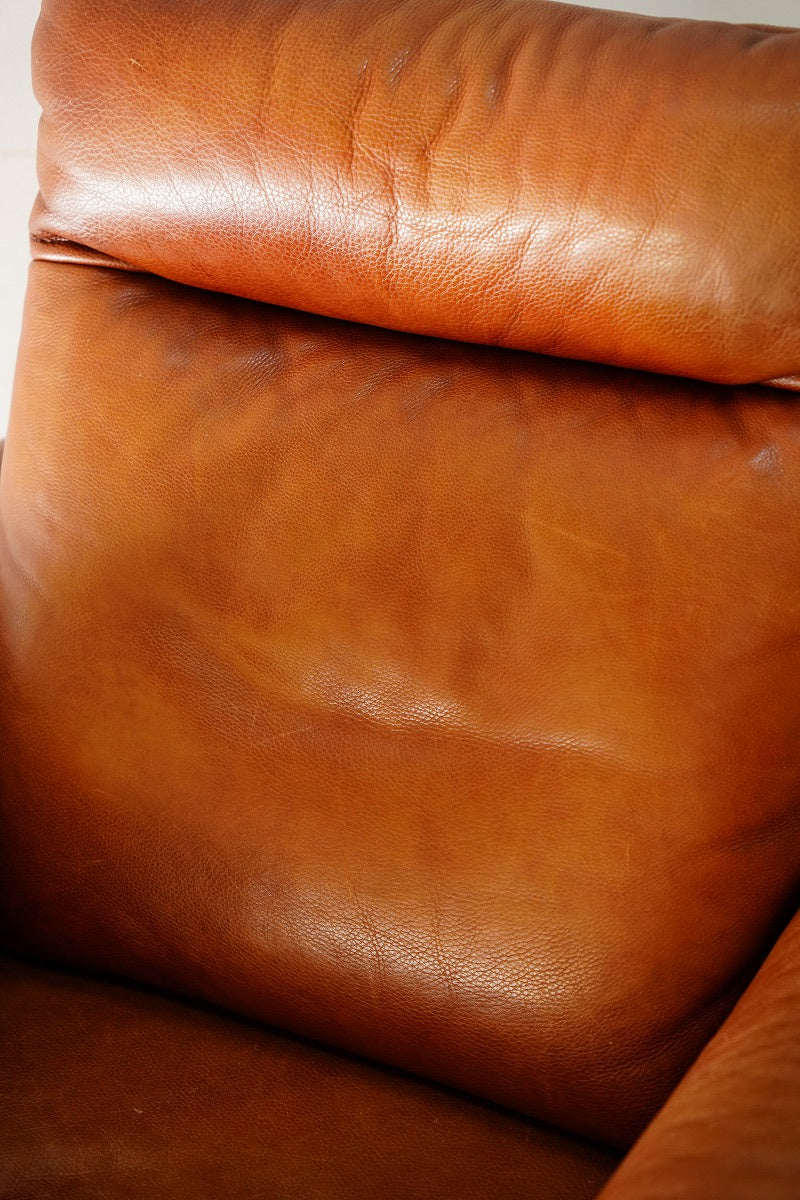 1 seater leather sofa vintage Yamato store HOLD ~ until 7/12 (N)