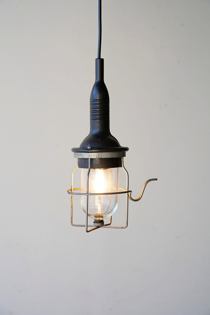 industrial lamp<br> vintage<br> Sendagaya store