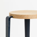 TIPTOE<br>LOU stool – SOLID OAK <br>MINERAL BLUE - ヴィンテージ SHARK ATTACK