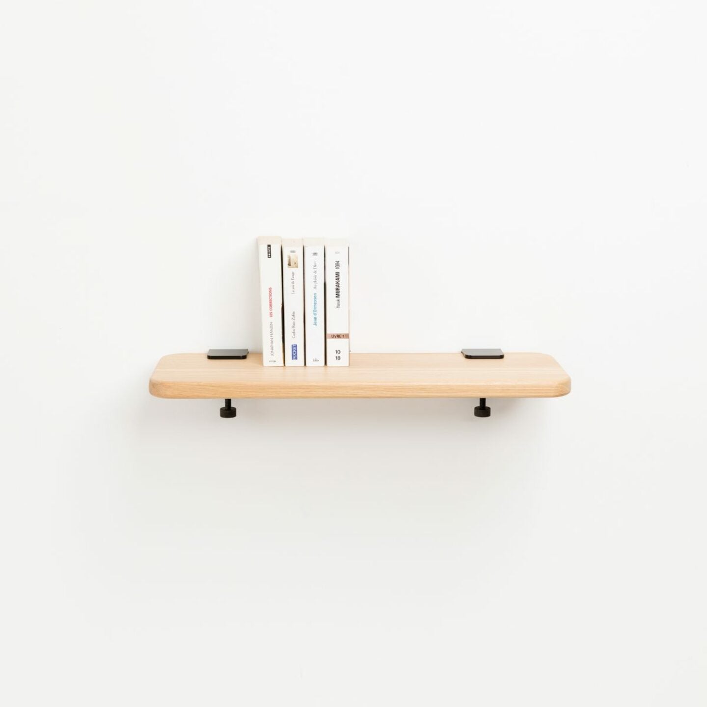 TIPTOE<br>Solid oak shelf – 60x20cm <br>GRAPHITE BLACK - ヴィンテージ SHARK ATTACK