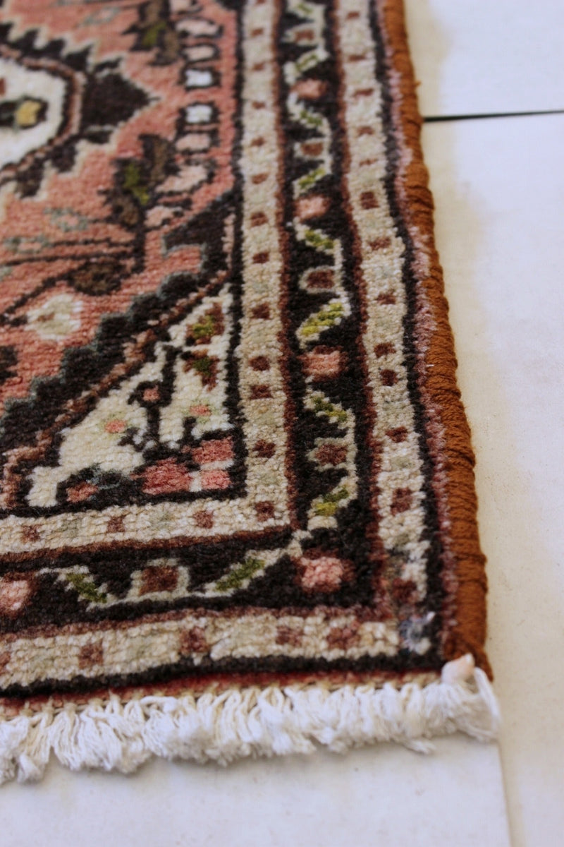 Tribal rug 670×435<br> Vintage Sendagaya store