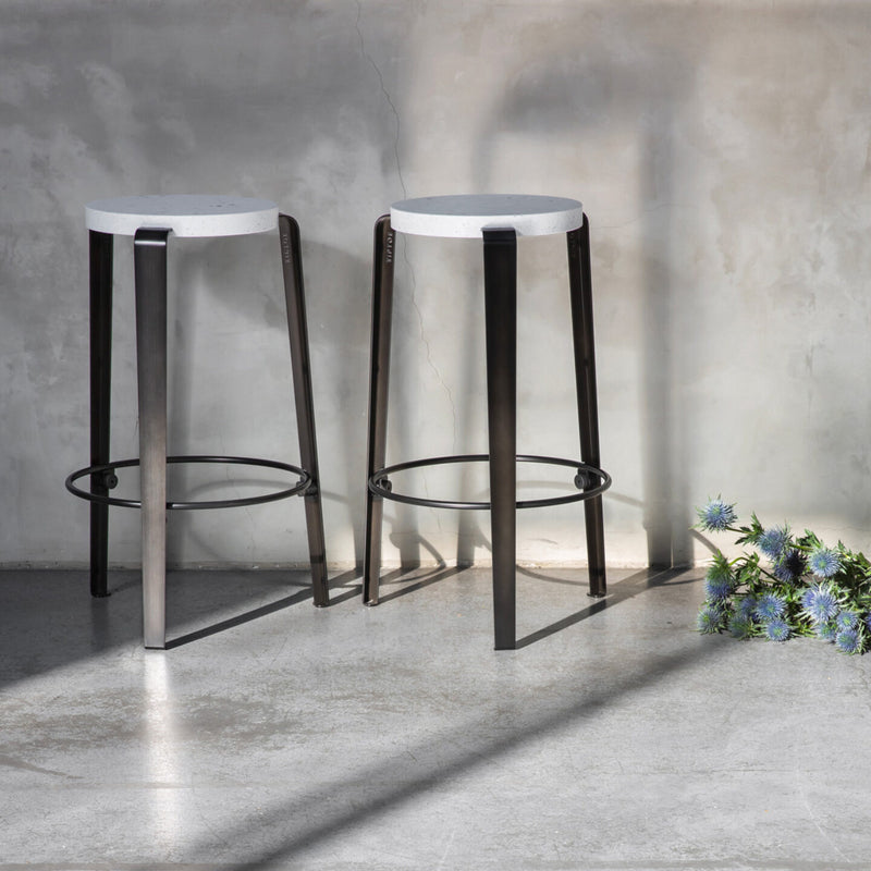 MI LOU mid-high stool in recycled plastic VENEZIA<br> DARK STEEL