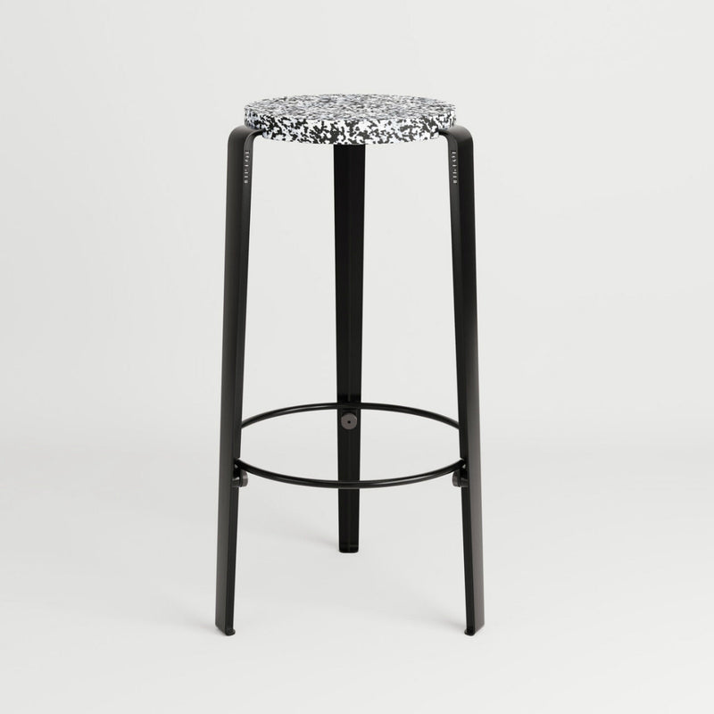 【P】BIG LOU bar stool in recycled plastic MACCHIATO<br>