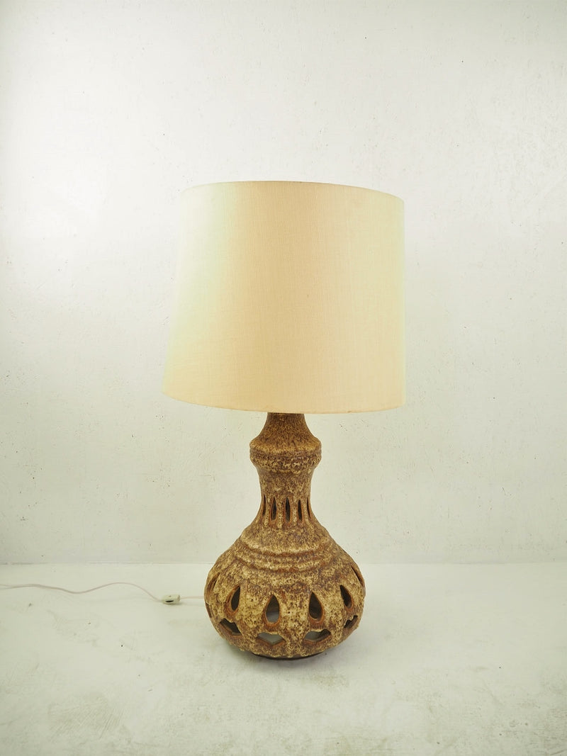 vintage<br> 2 lamp ceramic table lamp  <br>Sendagaya store