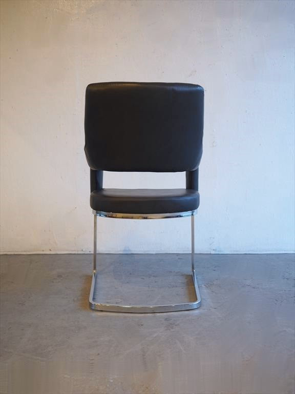vintage<br> Chrome x leather cantilever chair black<br> Yamato store
