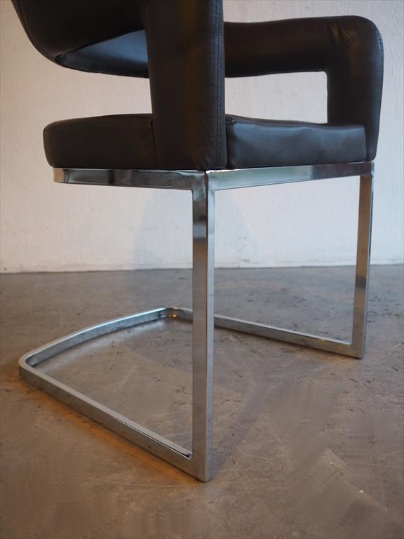 vintage<br> Chrome x leather cantilever chair black<br> Yamato store