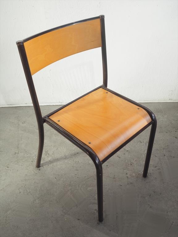 vintage<br> Plywood x iron stacking chair Yamato store