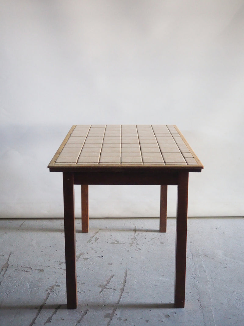 Vintage tile top dining table Sendagaya store HOLD