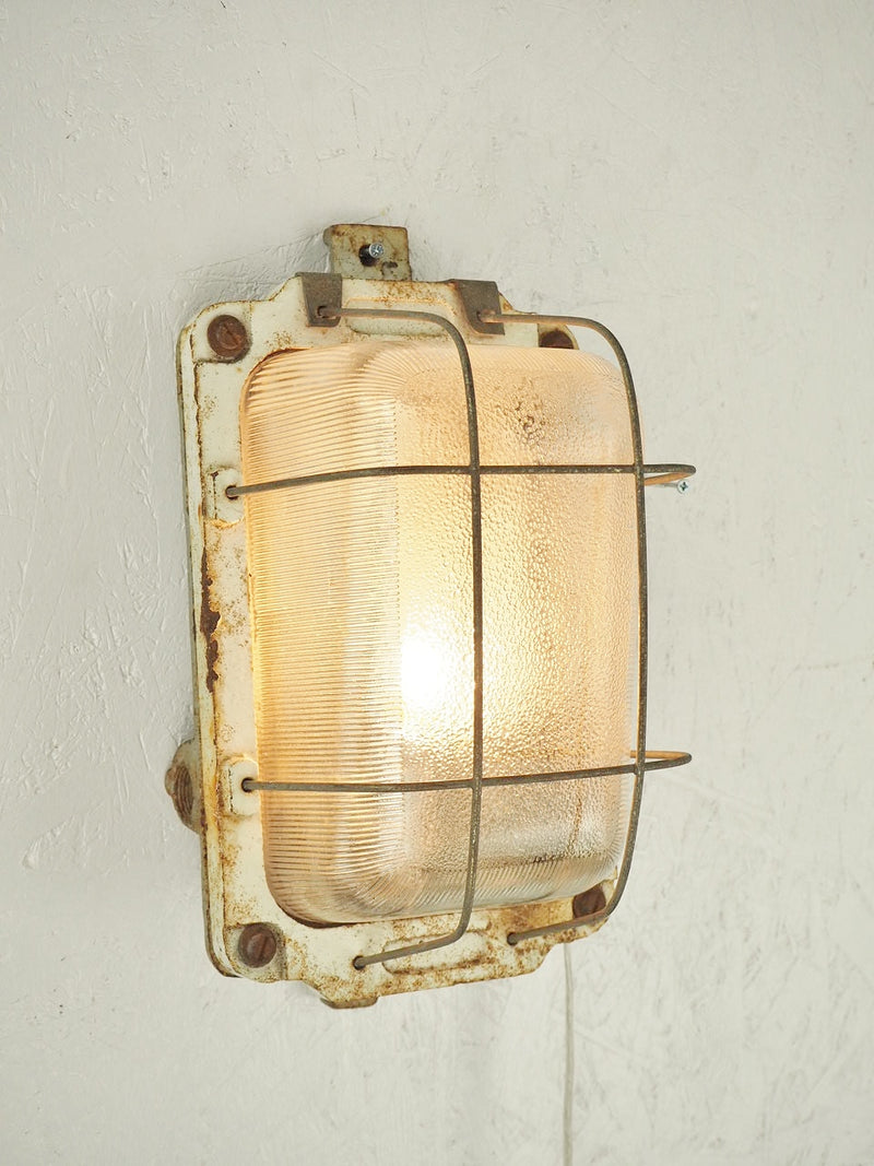 vintage<br> POLAM WILKASY capsule lamp (A)<br> Sendagaya store