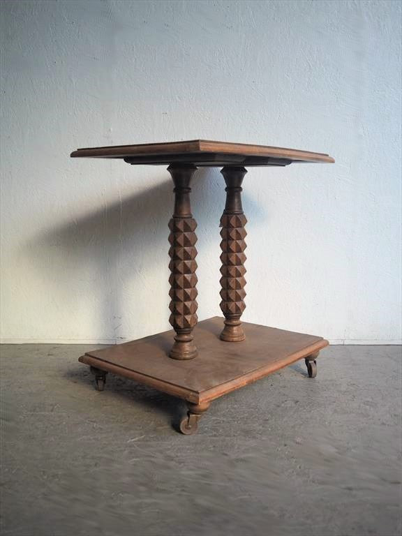 Vintage wood side table/wagon