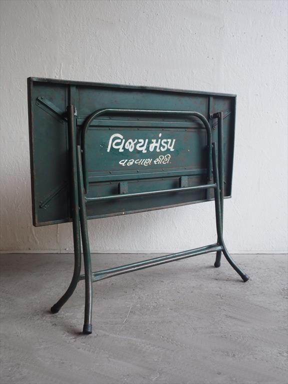 Vintage iron folding work table Sendagaya store
